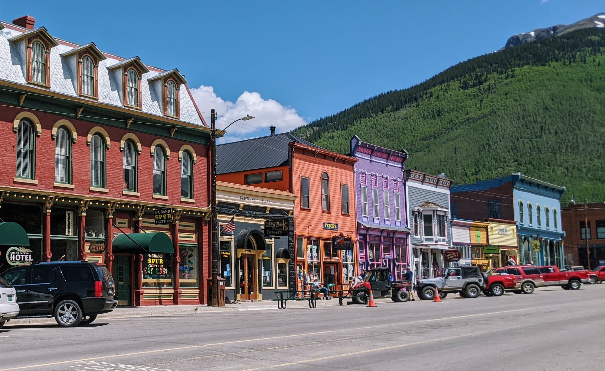 Exploring Dog-Friendly Silverton & Ouray, CO